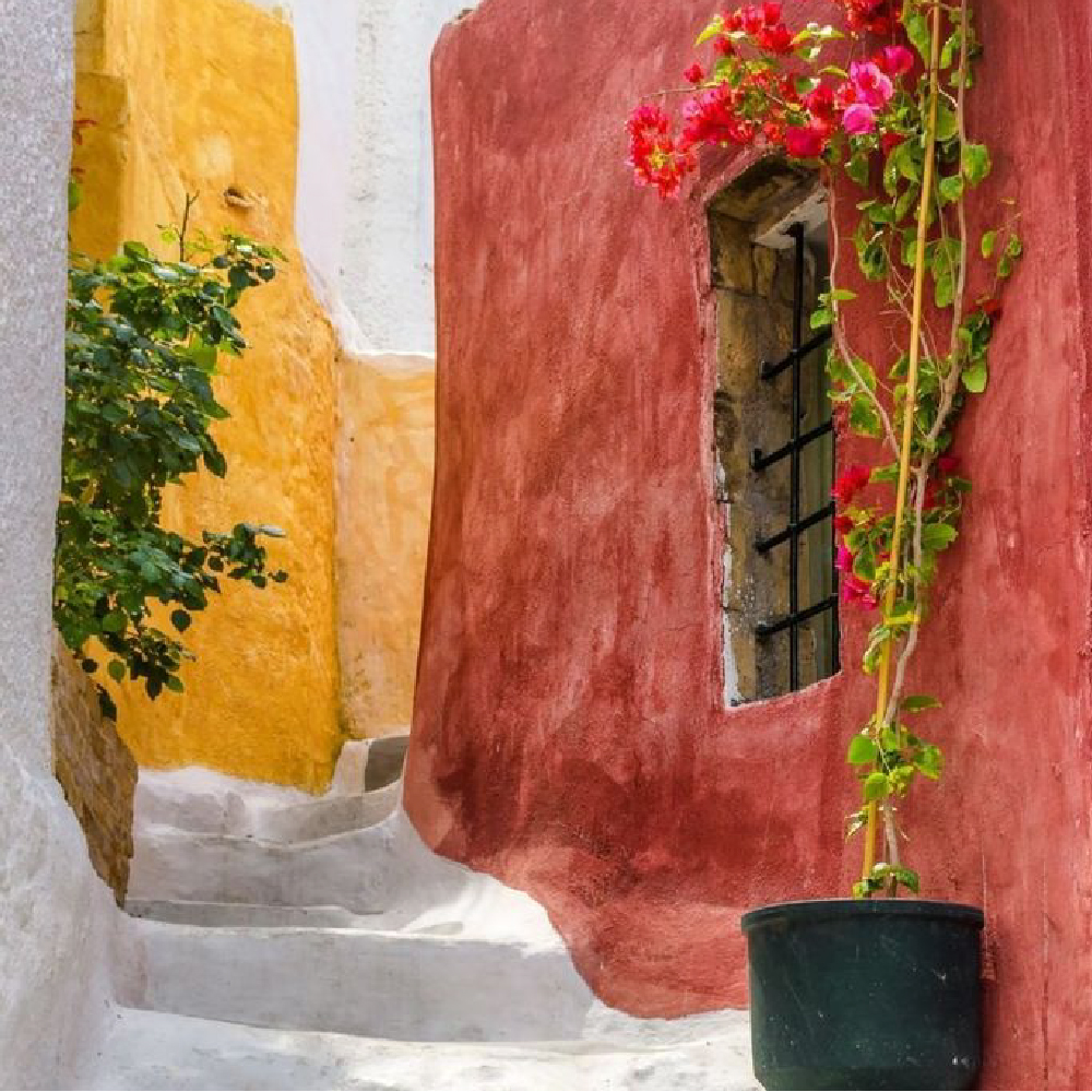 4cardinalpoints.com - Travel - Greece - Athens